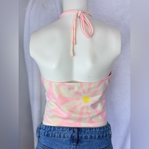 Forever 21‎ Halter Top Floral Cutout Crop Top Summer Festival Size L - Picture 2 of 3